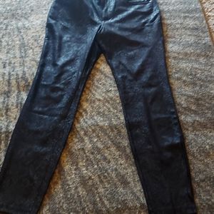 Simply Vera faux snakeskin pants